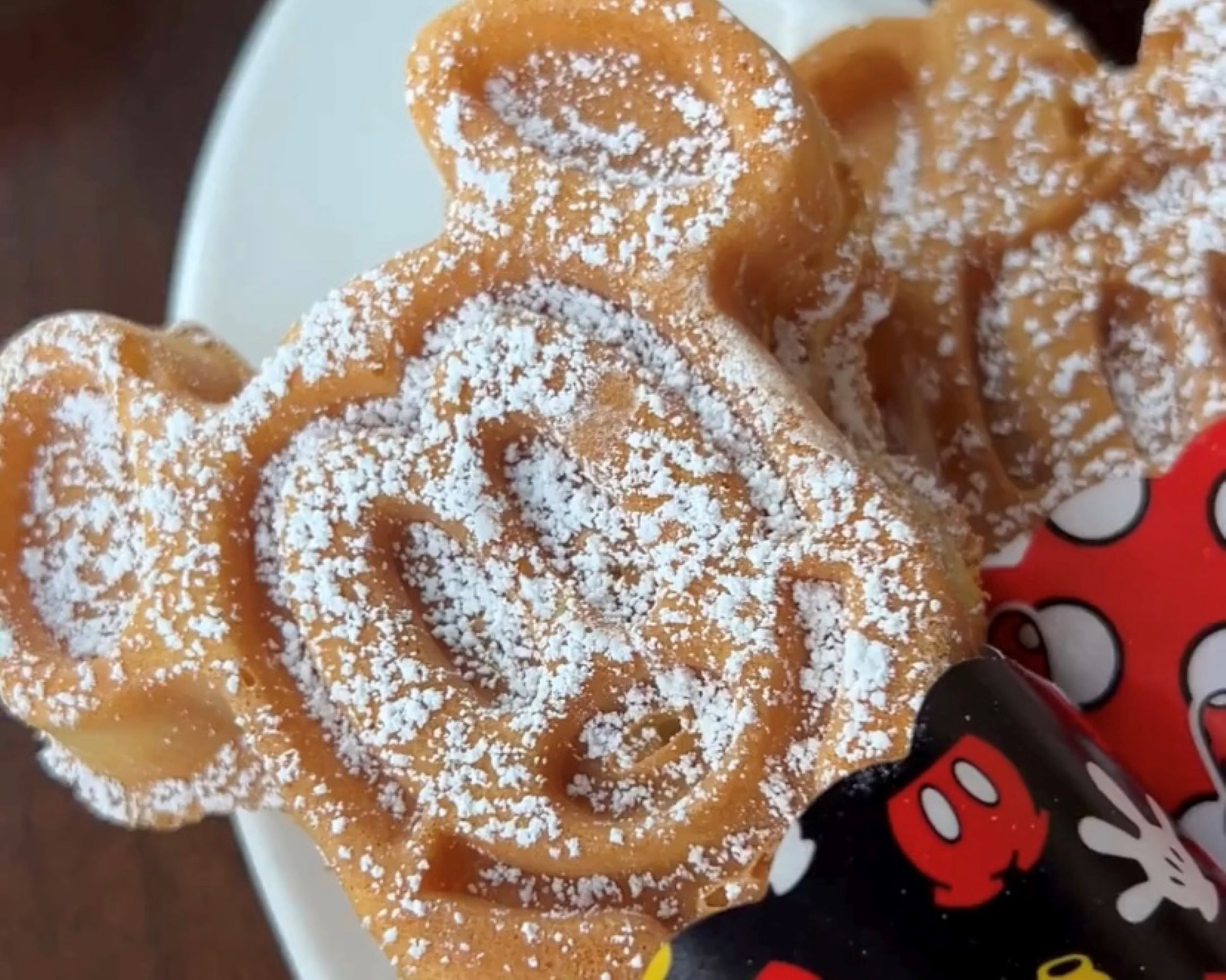 6 Character Dining Experiences at Disney World That Don’t Require a Theme Park Ticket